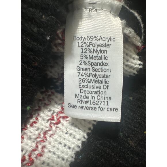 Christmas skirt and top. Celebrate Together! Holiday out fit women’s size Lg NWT - Picture 15 of 16